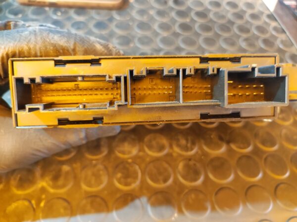 MOTOR ELEVALUNAS DELANTERO DERECHO 106908