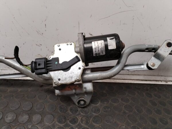 MOTOR LIMPIA DELANTERO 111422