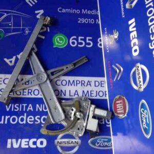 ELEVALUNAS DELANTERO DERECHO 92319