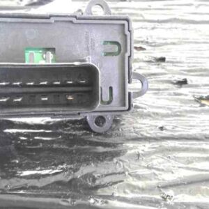 MANDO ELEVALUNAS DELANTERO IZQUIERDO 92166
