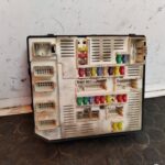 CAJA RELES / FUSIBLES 113269