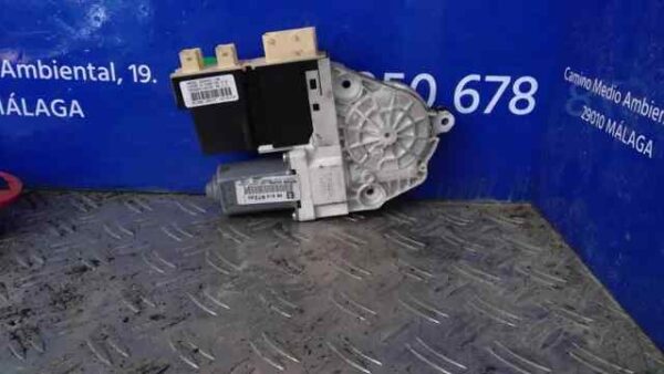 MOTOR ELEVALUNAS DELANTERO IZQUIERDO 91032