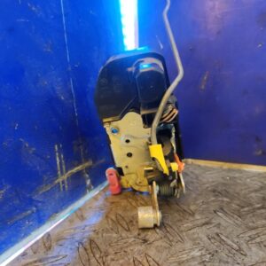 CERRADURA PUERTA DELANTERA DERECHA 104104