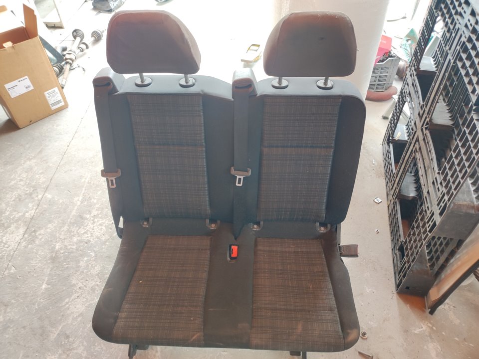 ASIENTO TRASERO MEDIO 109408