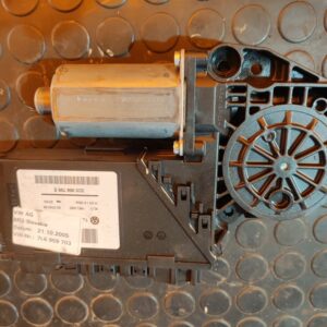 MOTOR ELEVALUNAS TRASERO IZQUIERDO 106389