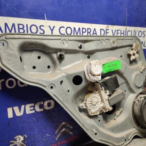 ELEVALUNAS TRASERO IZQUIERDO 103839