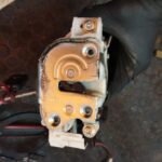 CERRADURA PUERTA DELANTERA IZQUIERDA 107165