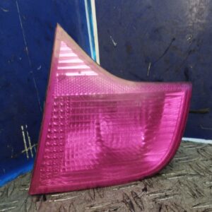 PILOTO TRASERO DERECHO INTERIOR 99108