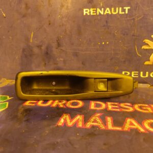 MANDO ELEVALUNAS DELANTERO DERECHO 99347