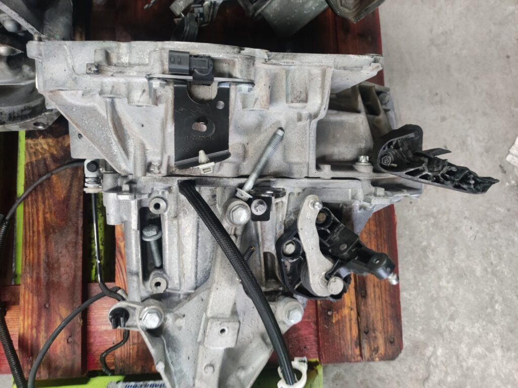 CAJA CAMBIOS 99418