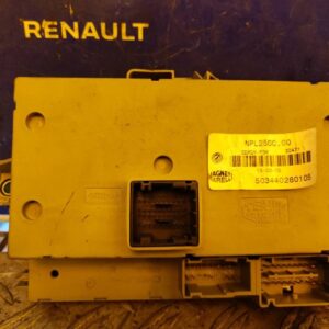 CAJA RELES / FUSIBLES 100499