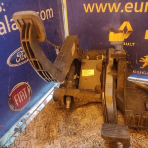 PEDAL EMBRAGUE 96370