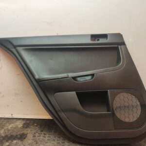GUARNECIDO PUERTA DELANTERA DERECHA 107029