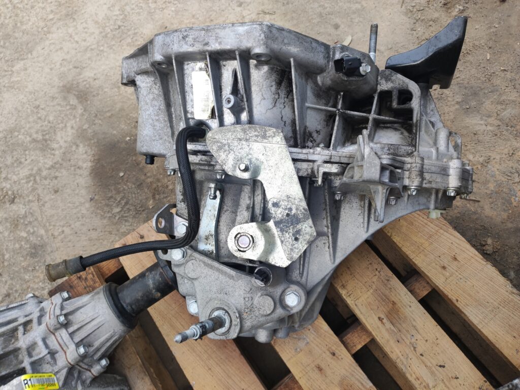 CAJA CAMBIOS 98779
