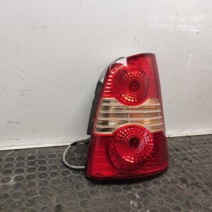 PILOTO TRASERO DERECHO 105686