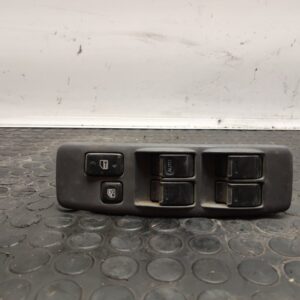 MANDO ELEVALUNAS DELANTERO IZQUIERDO 106589