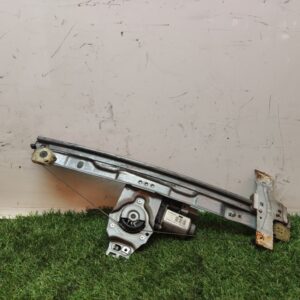 ELEVALUNAS DELANTERO IZQUIERDO 106899