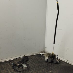 CERRADURA PUERTA DELANTERA DERECHA 110234