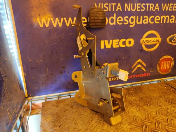 PEDAL FRENO 100513
