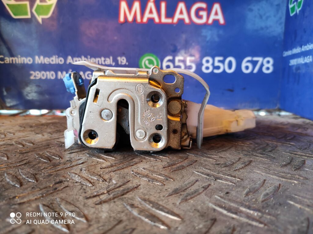 CERRADURA PUERTA DELANTERA DERECHA 93291