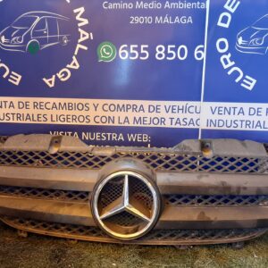 REJILLA DELANTERA 95087