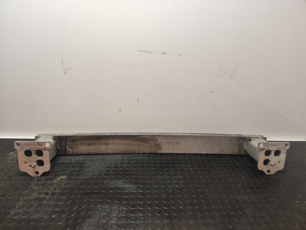REFUERZO PARAGOLPES DELANTERO 105091