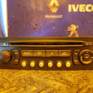 SISTEMA AUDIO / RADIO CD 100601