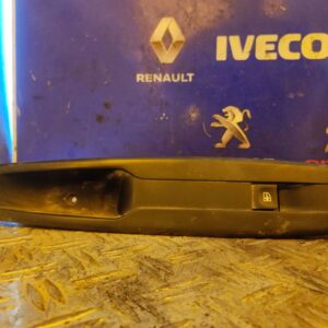 MANDO ELEVALUNAS DELANTERO DERECHO 100356