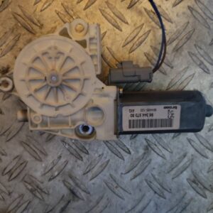 MOTOR ELEVALUNAS DELANTERO IZQUIERDO 101187