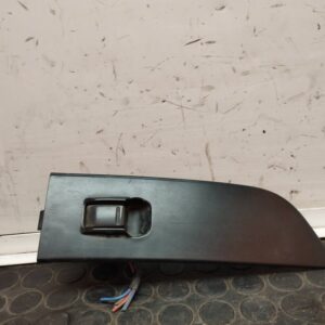 MANDO ELEVALUNAS DELANTERO DERECHO 108892