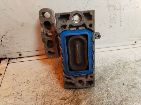 SOPORTE MOTOR DERECHO 115029