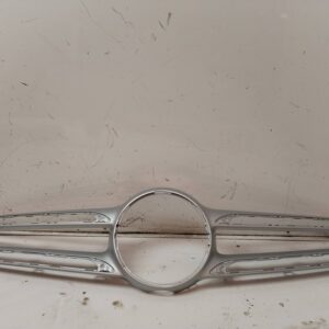 REJILLA DELANTERA 113424