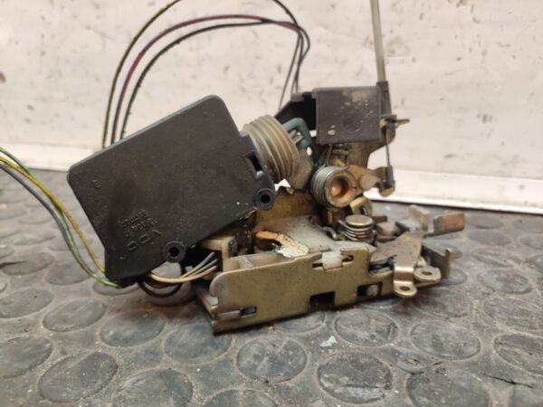 CERRADURA PUERTA DELANTERA IZQUIERDA 109251