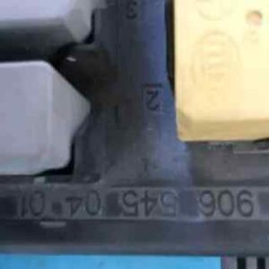 CAJA RELES / FUSIBLES 91437