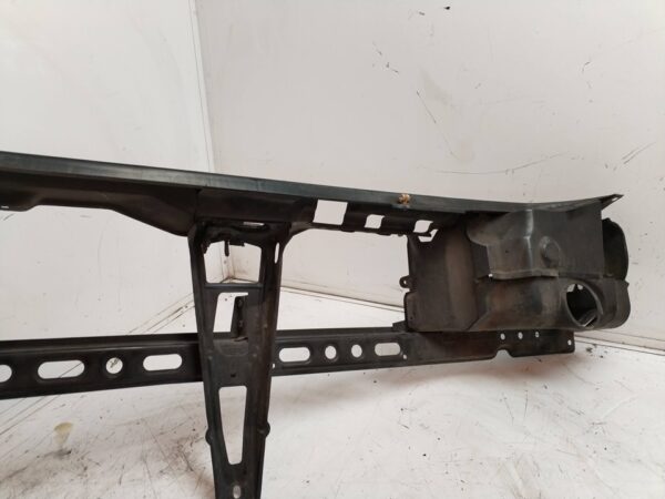REFUERZO PARAGOLPES DELANTERO 114210