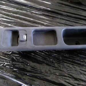 MANDO ELEVALUNAS DELANTERO DERECHO 92160