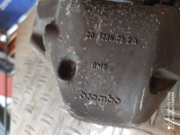 PINZA DE FRENO DELANTERA DERECHA 93477