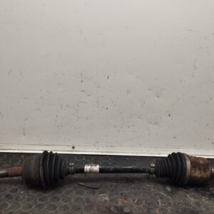 TRANSMISION DELANTERA IZQUIERDA 109611