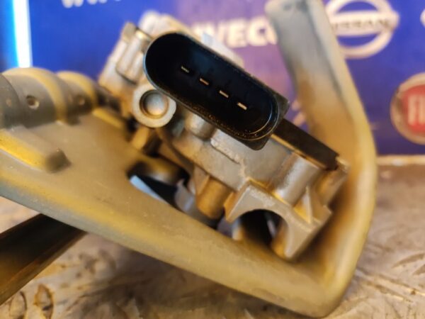 MOTOR LIMPIA DELANTERO 100285