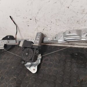 MOTOR ELEVALUNAS DELANTERO IZQUIERDO 112752