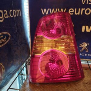 PILOTO TRASERO DERECHO 101214