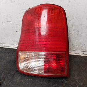 PILOTO TRASERO IZQUIERDO 112695