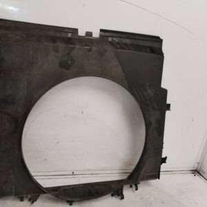 CALANDRA DELANTERA DE RADIADOR 114056