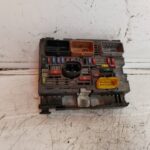 CAJA RELES / FUSIBLES 113990