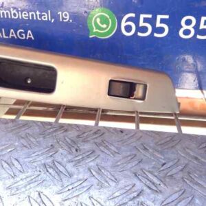 MANDO ELEVALUNAS DELANTERO DERECHO 92323