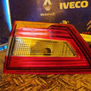 PILOTO TRASERO DERECHO INTERIOR 100750