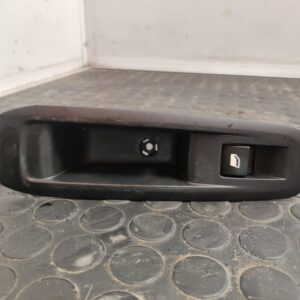 MANDO ELEVALUNAS DELANTERO DERECHO 107988