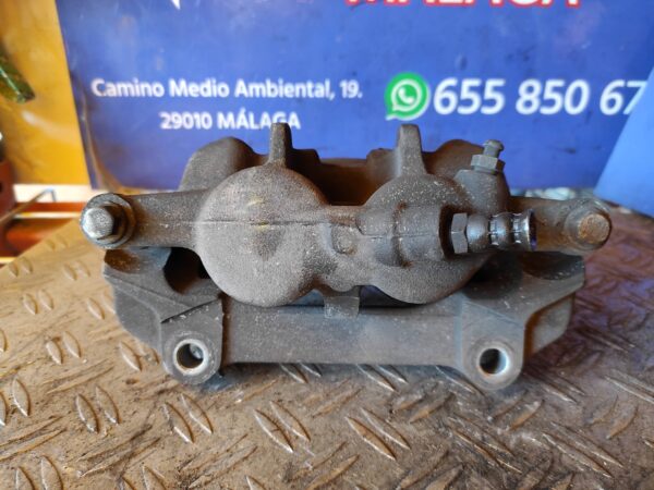 PINZA DE FRENO DELANTERA DERECHA 93667
