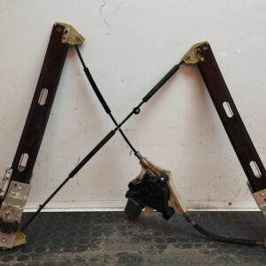 ELEVALUNAS DELANTERO IZQUIERDO 108015