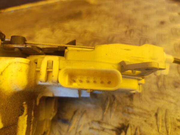 CERRADURA PUERTA TRASERA IZQUIERDA 99755